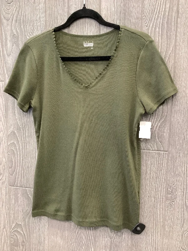 women's tops for those who love to experiment with fashionTop Short Sleeve By Basic Editions In Green, Size: S