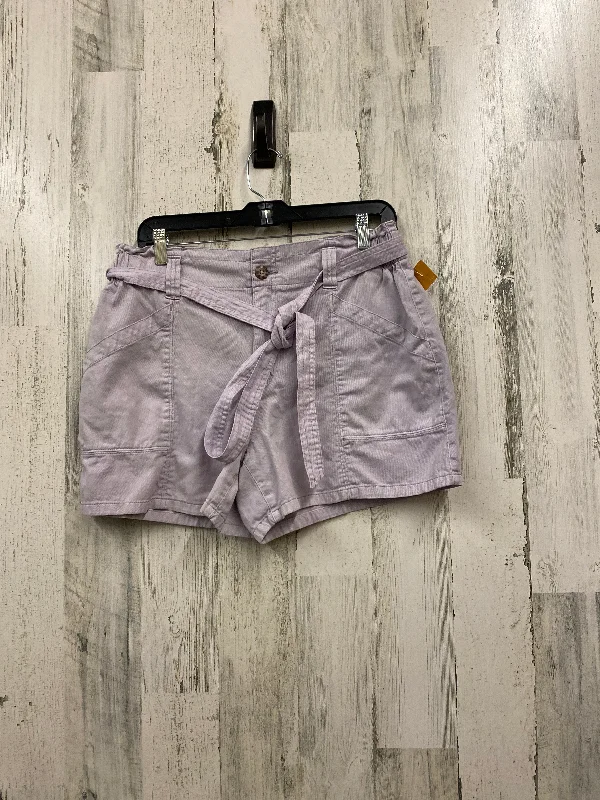 women's petite shortsShorts By Old Navy  Size: M