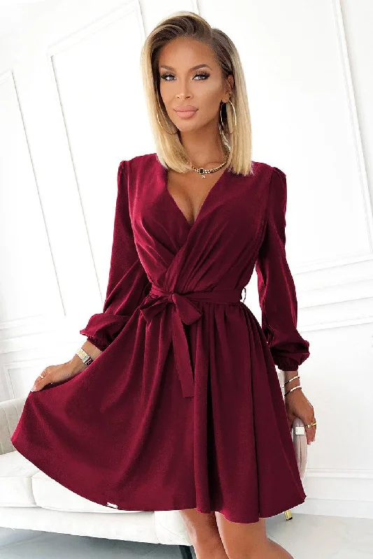 Solid Color DressNumoco 339-3 BINDY Feminine dress with a neckline - Burgundy