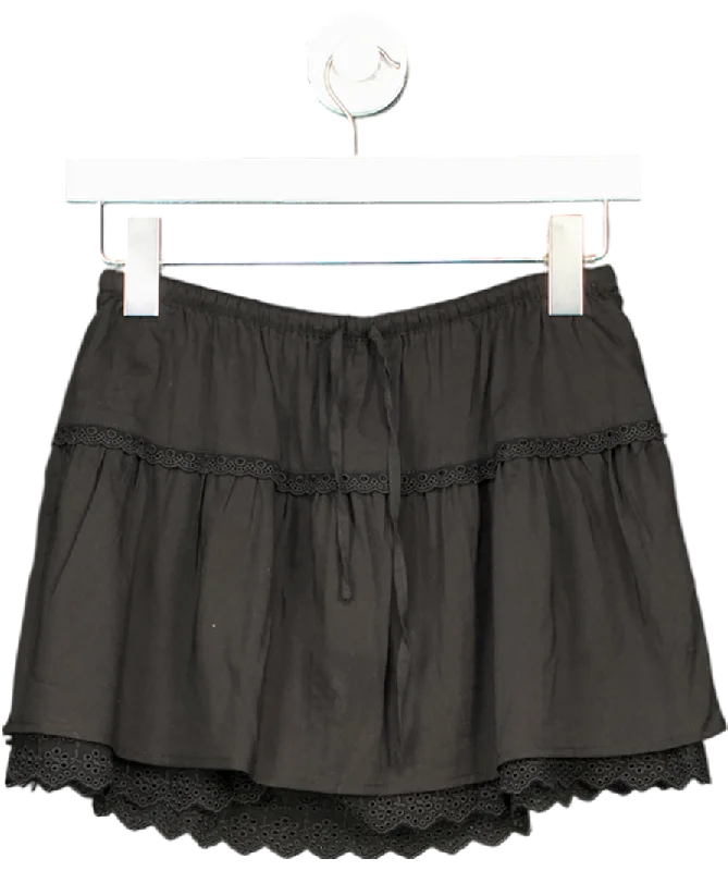 women's fair-trade solid-color skirtsReformation Black Tavia Skirt UK 4